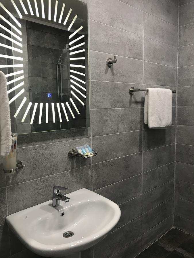 Aparthotel Selfie Batumi Exterior photo
